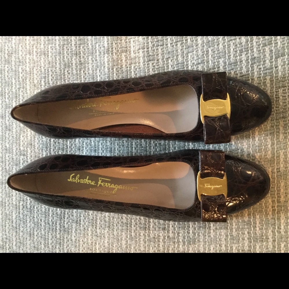 Salvatore Ferragamo NWOB 8.5 Brown 1.5” Pump